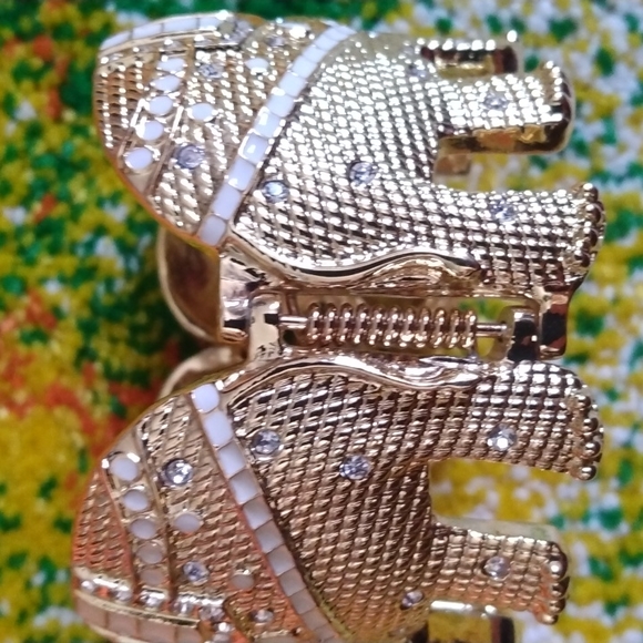 Lilly Pulitzer Tusk Tusk Cuff - Picture 6 of 10